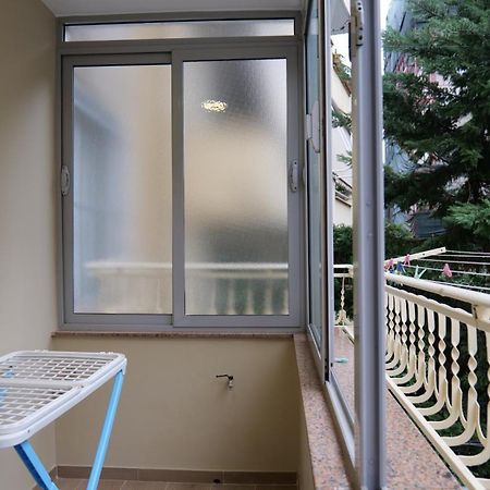 Kristi Apartments 03 Tirana Bagian luar foto